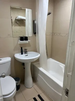 Kiwi Express Hotel Taichung Zhongzheng Kamar Photos