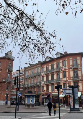 Ibis Budget Bordeaux Gare Saint-Jean À proximité de l'hôtel Photos