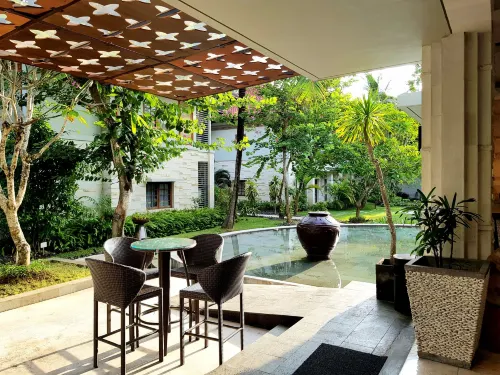 Grand Whiz Hotel Nusa Dua Bali Общественные зоны Photos