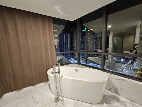 Avatar Danang Hotel Rooms Photos