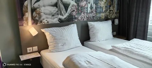 B&B HOTEL München-Moosach Chambres Photos