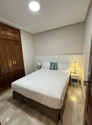 Aparthotel Los Girasoles Rooms Photos