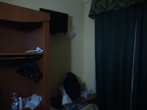 The Best Hotel Kamar Photos