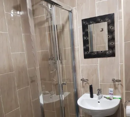 Trivelles Mayfair,Stockport Rooms Photos