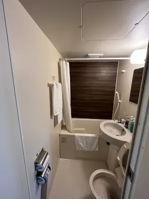 Hotel Route-Inn Miyazaki Tachibana Dori Zimmer Photos
