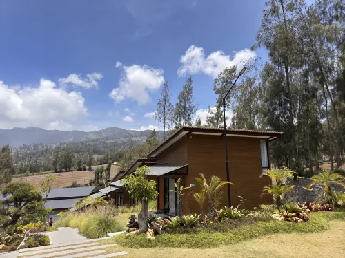 Manis Ae Cabin & Resto Bromo Dekat Hotel Photos