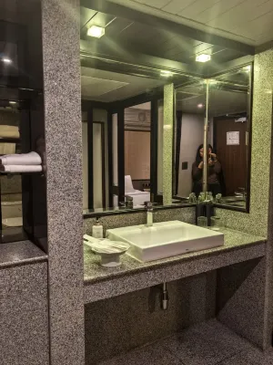 Ramada Plaza by Wyndham Bangkok Menam Riverside Rooms Photos
