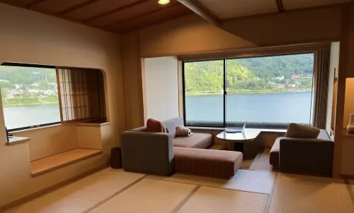Ubuya Chambres Photos