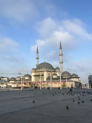 Titanic City Taksim Circondario Photos