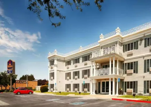 Best Western Capital City Inn Exterior Photos