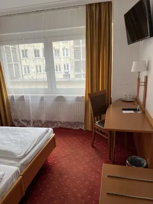 Centro Hotel Mondial München, Trademark Collection by Wyndham Zimmer Photos