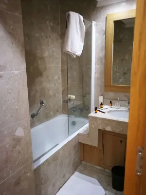 Oasis Hotel & Spa Rooms Photos