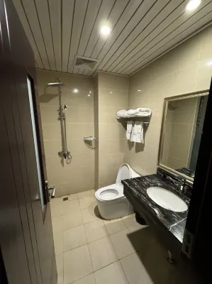 Ukelai Hotel Camere Photos