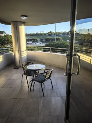 Holiday Inn Express Sandton - Woodmead Photos