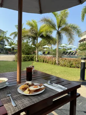 Le Meridien Khao Lak Resort & Spa Restauration Photos