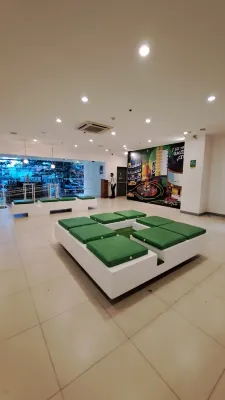 Go Hotels Timog Photos