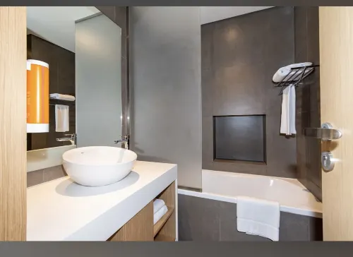 Premier Inn Dubai Dragon Mart Chambres Photos