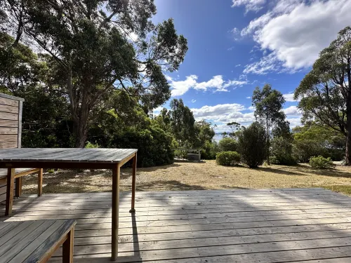 Bruny Island Escapes and Hotel Bruny Near Hotel Photos
