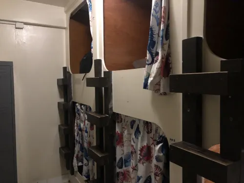 Bamboo Backpackers Rooms Photos
