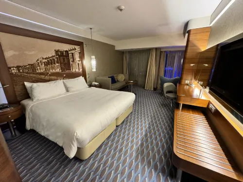 Renaissance Izmir Hotel Chambres Photos