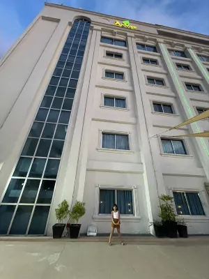 The Apo View Hotel Extérieur Photos