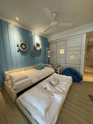 The Sands Khao Lak by Katathani Chambres Photos