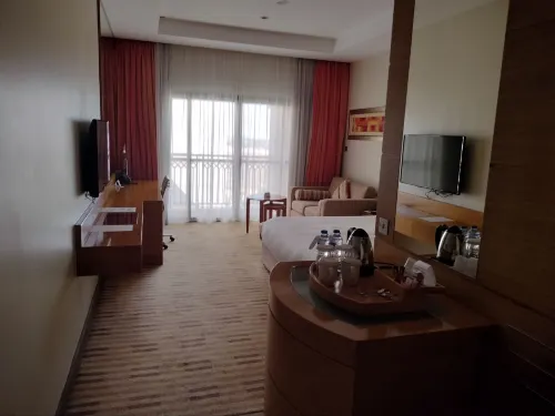 Crowne Plaza Sohar Chambres Photos
