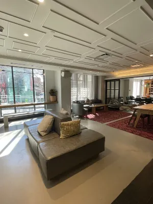 Generator Hotel Washington DC Public Areas Photos