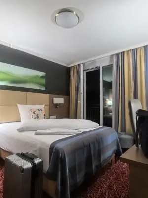 Mercure Hotel Kaiserhof Frankfurt City Center Zimmer Photos