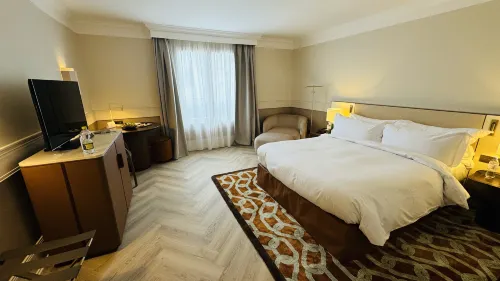 InterContinental Chantilly Chateau Mont Royal Rooms Photos