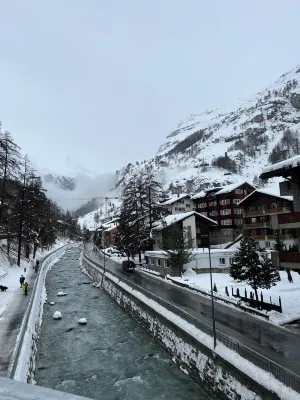 Matterhorn Focus Design Hotel À proximité de l'hôtel Photos