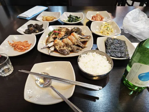 Philstay Myeongdong Station Restauration Photos