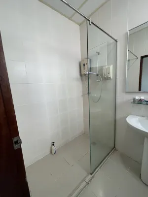 Golden View Serviced Apartments Rooms Photos