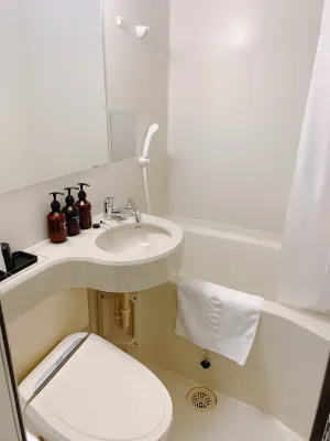 Toyoko Inn Tokyo Haneda Airport No.2 Kamar Photos