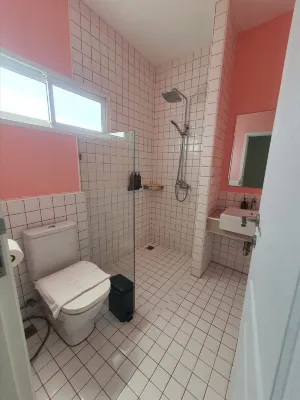 Seaman Resort Rooms Photos