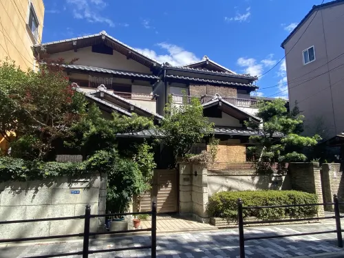 Fuji Syouei Kaikan Photos