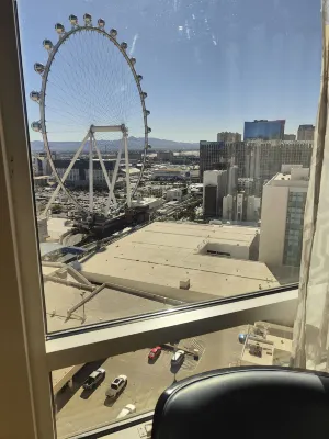 Harrah's Las Vegas Hotel & Casino Photos