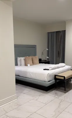 The Jung Hotel and Residences Rooms Photos