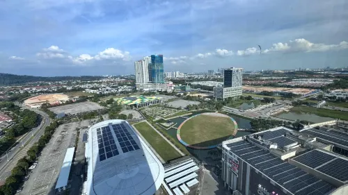 Courtyard by Marriott Setia Alam À proximité de l'hôtel Photos