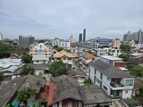 Cross Vibe Bangkok Sukhumvit À proximité de l'hôtel Photos