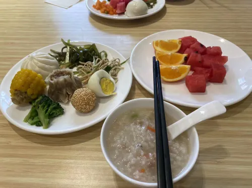 Vienna 3 Best Hotel (Tianjin Beichen District Shuangjie Town) Dining Photos