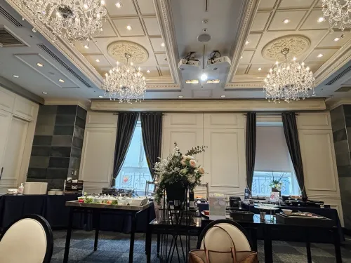 Hotel Monterey Ginza Restauration Photos