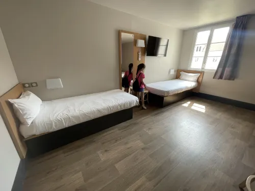 B&B HOTEL near Disneyland® Paris Zimmer Photos