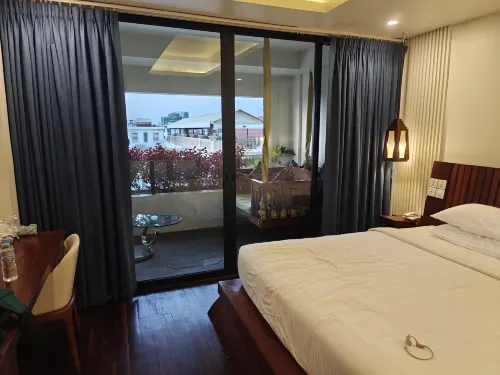 Harmony Phnom Penh Hotel Rooms Photos