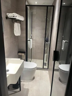 HanTing Hotel (Shanghai Qiantan Shangnan Road Subway Station) الغرف Photos