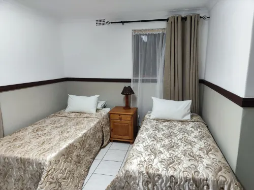 Airport Inn Bed and Breakfast Camere Photos