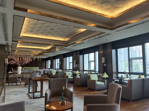 Holiday Inn Xi'an Big Goose Pagoda Dining Photos