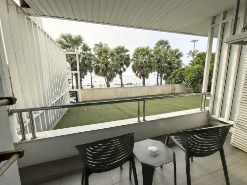 Baboona Beachfront Living Photos