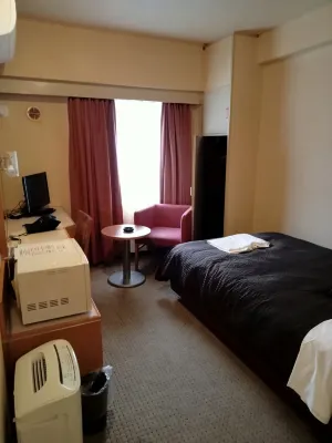 HOTEL LiVEMAX BUDGET Yokohama Kannai Chambres Photos