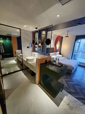 ReVia Skyline River View Hotel Chongging Rooms Photos